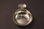 Tasse à vin en argent